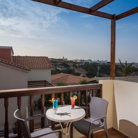Diamond Village & Suites Hersonissos  Bagian luar foto