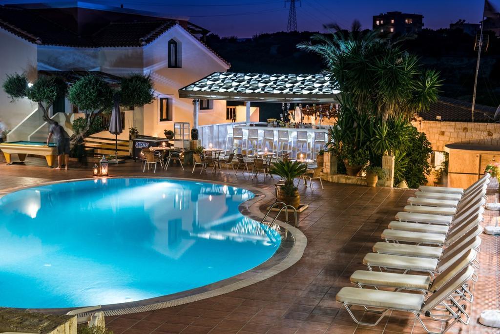 Diamond Village & Suites Hersonissos  Bagian luar foto