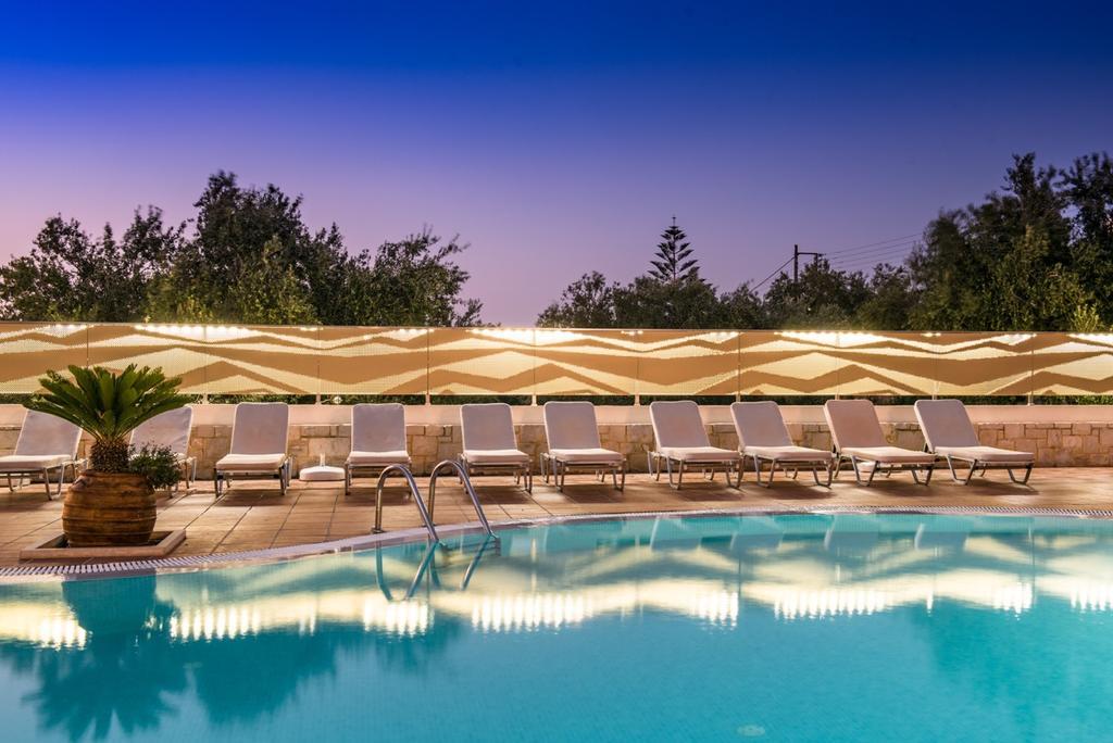 Diamond Village & Suites Hersonissos  Bagian luar foto