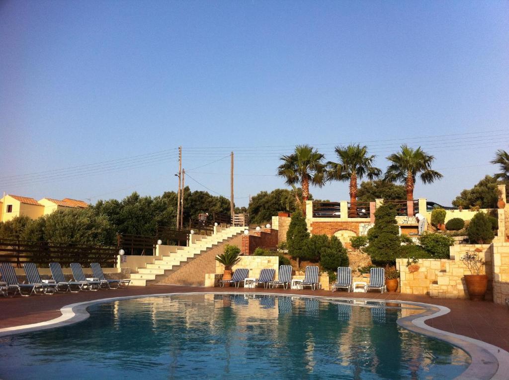 Diamond Village & Suites Hersonissos  Bagian luar foto