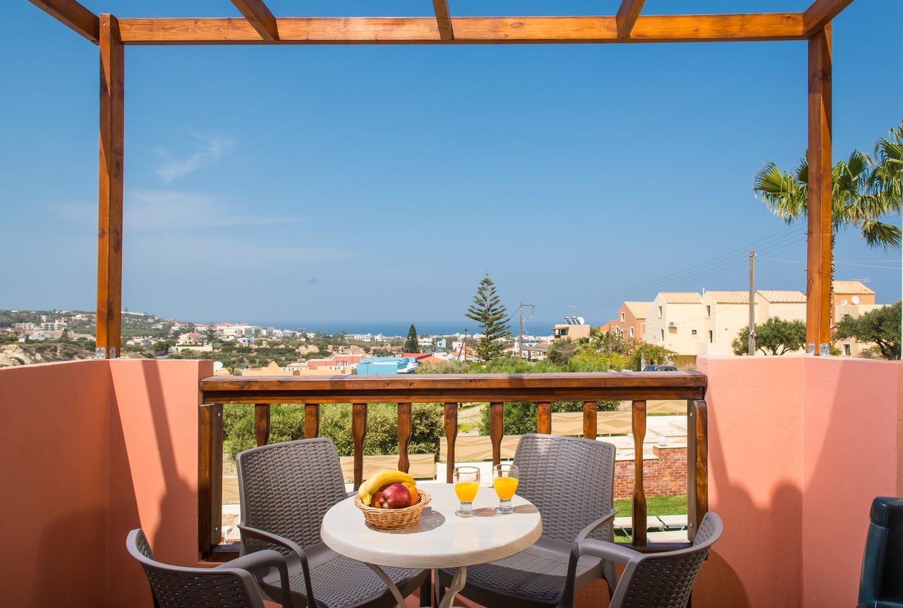 Diamond Village & Suites Hersonissos  Bagian luar foto