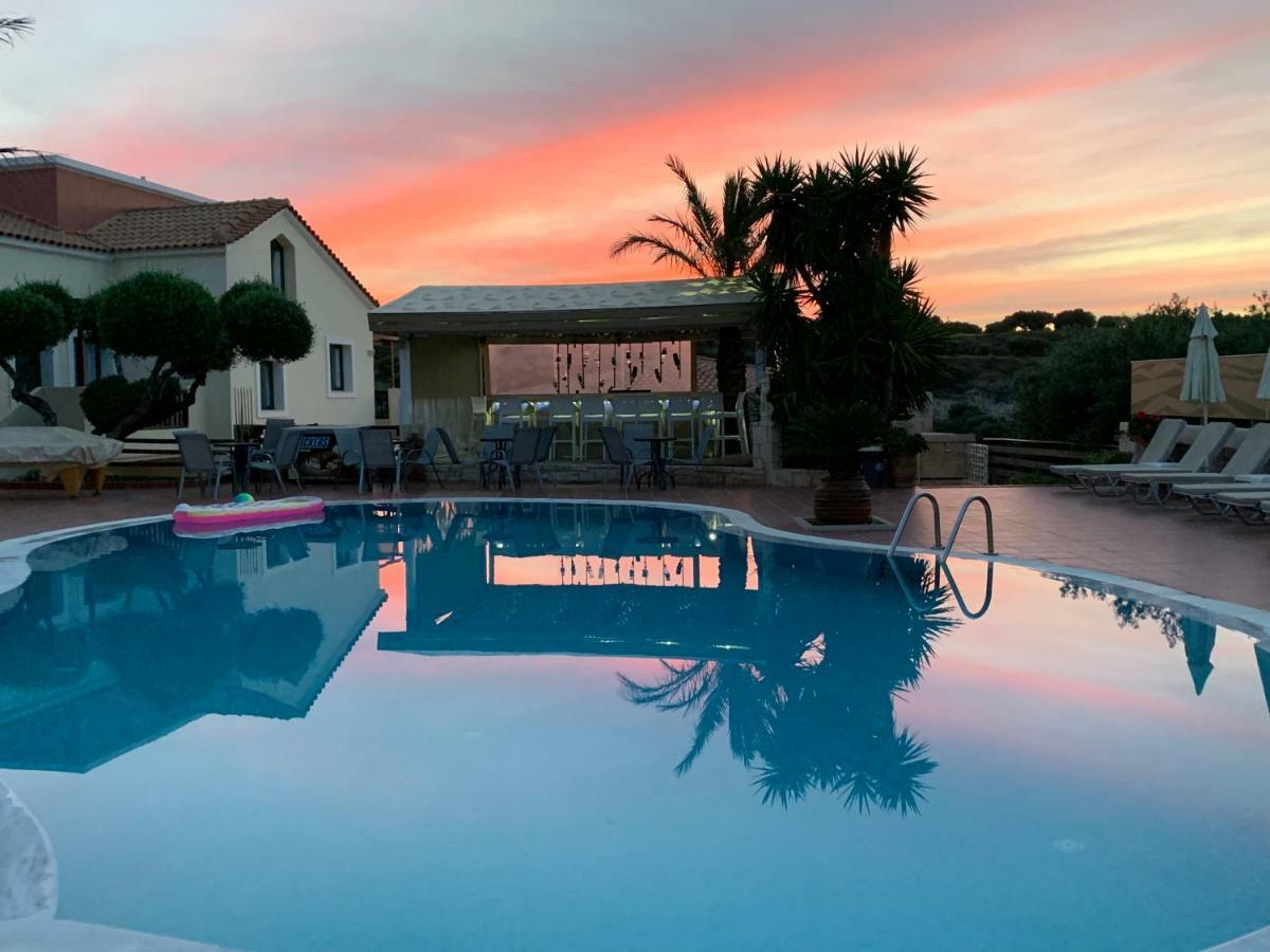 Diamond Village & Suites Hersonissos  Bagian luar foto